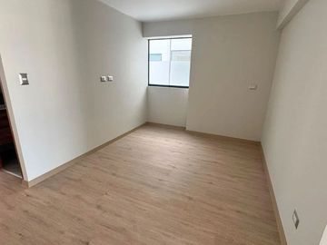 VENTA EXCLUSIVO DEPARTAMENTO EN SURCO, CERCA A PARQUE!