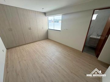 VENTA EXCLUSIVO DEPARTAMENTO EN SURCO, CERCA A PARQUE!