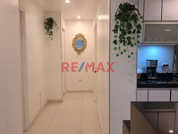 Oportunidad. Vendo Lujoso Departamento De 3 Dormitorios En Los Olivos, Cerca A La Municipalidad
