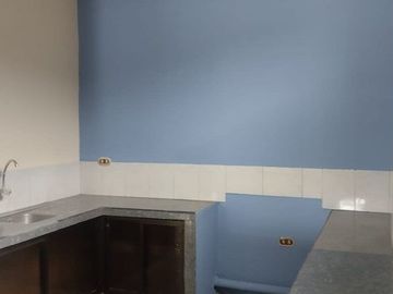 SE RENTA DEPARTAMENTO 8VA NORTE MACHALA