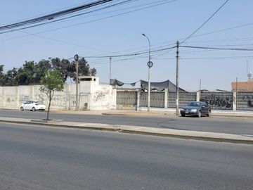 TERRENO EN VENTA INDUSTRIA LIGERA ,AV ARGENTINA 4002 M2