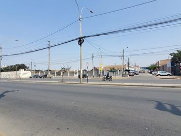 TERRENO EN VENTA INDUSTRIA LIGERA ,AV ARGENTINA 4002 M2