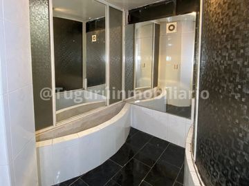 Casa en venta Tlalnepantla, cerca de Valle Dorado con terraza y 3 estacionamientos