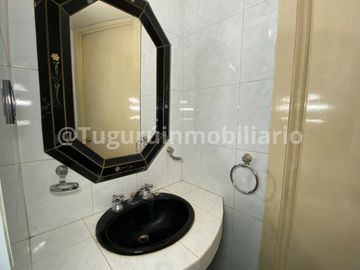 Casa en venta Tlalnepantla, cerca de Valle Dorado con terraza y 3 estacionamientos