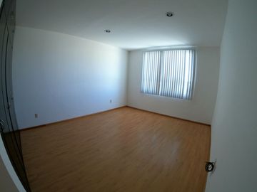 Casa Residencial en Venta o Renta en Guadalupe, en Fracc. Conde Santiago de la Laguna
