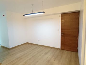 VENTA DEPARTAMENTO SURQUILLO 3 DORMITORIOS COCHERA VISTA EXTERIOR