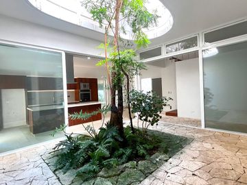 Casa en venta en Sendero Parque Gell, Playa del Carmen, Quintana Roo BR54