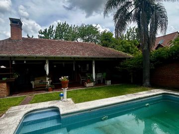 Lindisima Casa con Jardín y Pileta - La Horqueta, San Isidro