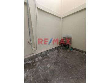 Se Vende Casa De 02 Pisos En Calle Las Malvas Ventanilla
