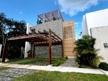 Casa en Venta en Senderos Sur, Playa del Carmen, Quintana Roo BR54