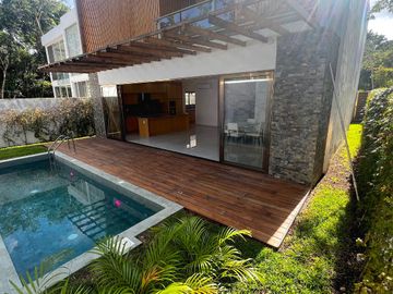 Casa en Venta en Senderos Sur, Playa del Carmen, Quintana Roo BR54