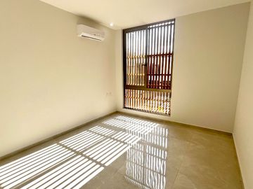 Casa en Venta en Senderos Sur, Playa del Carmen, Quintana Roo BR54