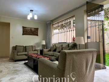 𝗦𝗜𝗠𝗢𝗡 𝗦𝗔𝗟𝗚𝗨𝗘𝗥𝗢: 𝗔𝗠𝗣𝗟𝗜𝗢 𝗗𝗘𝗣𝗔𝗥𝗧𝗔𝗠𝗘𝗡𝗧𝗢 𝗖𝗢𝗡 𝗝𝗔𝗥𝗗𝗜𝗡 𝗘𝗡 𝗩𝗘𝗡𝗧𝗔