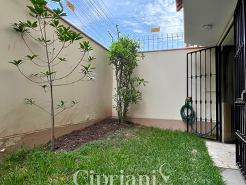 𝗦𝗜𝗠𝗢𝗡 𝗦𝗔𝗟𝗚𝗨𝗘𝗥𝗢: 𝗔𝗠𝗣𝗟𝗜𝗢 𝗗𝗘𝗣𝗔𝗥𝗧𝗔𝗠𝗘𝗡𝗧𝗢 𝗖𝗢𝗡 𝗝𝗔𝗥𝗗𝗜𝗡 𝗘𝗡 𝗩𝗘𝗡𝗧𝗔