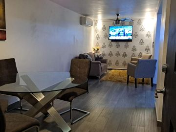 Casa en Venta en Colonia Real del Valle primer Sector Santa Catarina Nuevo Leon