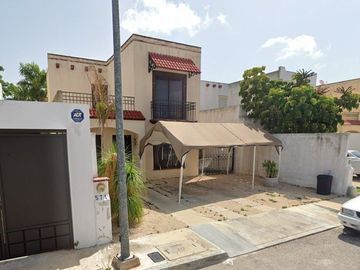 venta casa hermosa en gran santa fe merida