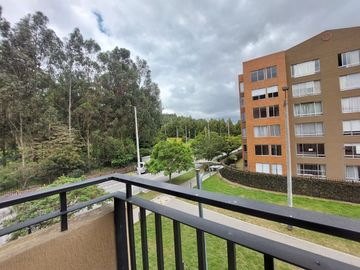 APARTAMENRO EN VENTA EN MADRID CUNDINAMARCA CON PISCINA ¡EN UNO DE SUS SECTORES MAS EXCLUSIVOS!
