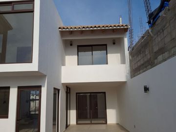 Casa en Residencial Lomas de Hacienda Etapa II