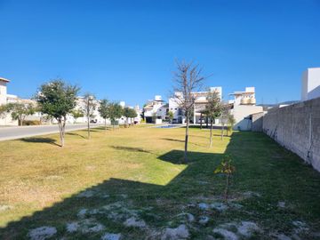 Casa en Residencial Lomas de Hacienda Etapa II