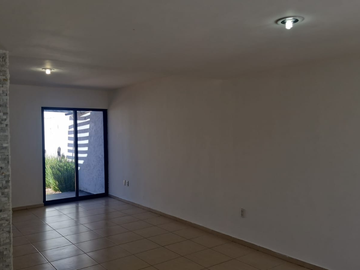 Paseo del Petirrojo Residencial Santa Fe, Corregidora