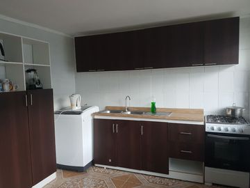 Casa con ampliación, 7 dorm, 2 baños, ampliación 4 dorm. con baños, patio, Collao, Concepción