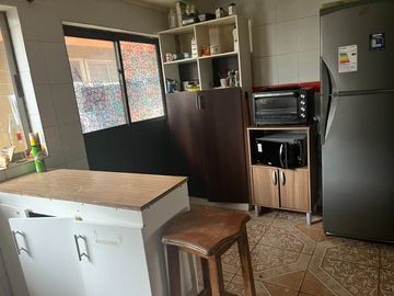 Casa con ampliación, 7 dorm, 2 baños, ampliación 4 dorm. con baños, patio, Collao, Concepción
