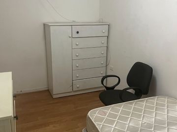 Casa con ampliación, 7 dorm, 2 baños, ampliación 4 dorm. con baños, patio, Collao, Concepción