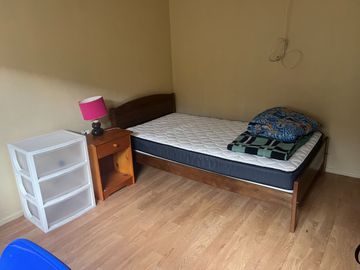 Casa con ampliación, 7 dorm, 2 baños, ampliación 4 dorm. con baños, patio, Collao, Concepción