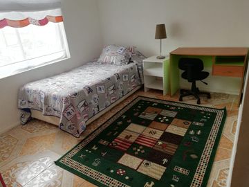Casa con ampliación, 7 dorm, 2 baños, ampliación 4 dorm. con baños, patio, Collao, Concepción