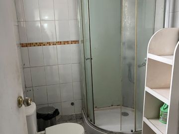 Casa con ampliación, 7 dorm, 2 baños, ampliación 4 dorm. con baños, patio, Collao, Concepción