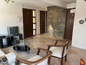 Casa con ampliación, 7 dorm, 2 baños, ampliación 4 dorm. con baños, patio, Collao, Concepción