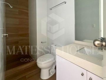 Se vende excelente duplex en Av. Bielovucic Cavalier, N° 300 departamento 501, Chacarilla del Estanque, San Borja