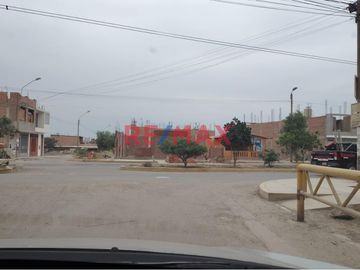 Venta De Terreno En La Mejor Zona De Puente Piedra Con 160 M2