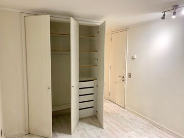 Se Vende Departamento en Ñuñoa, 2 Dormitorios 2 Baños Estacionamiento  Bodega