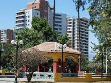 Se Vende Departamento en Ñuñoa, 2 Dormitorios 2 Baños Estacionamiento  Bodega