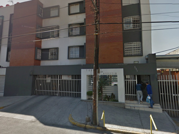 - Casa En Remate Bancario en Gustavo A. Madero, Ciudad De México