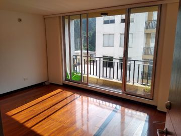 Vende Apartamento Casa Blanca El Pedregal Madrid