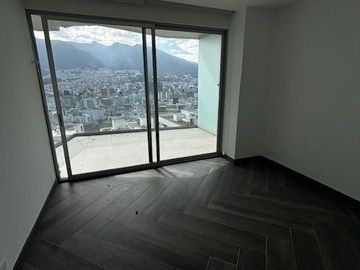 Vendo suite con amplia terraza y vista