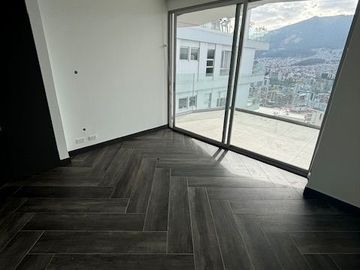 Vendo suite con amplia terraza y vista