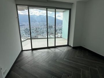 Vendo suite con amplia terraza y vista