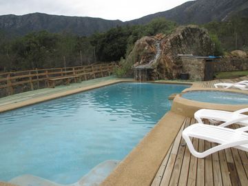 PARCELA CON CASA VISTA HERMOSA EN CONDOMINIO LA AURORA