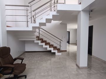Venta Hermosa Casa Andrade Marín (Atuntaqui)