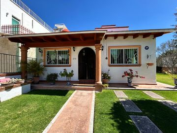 CASA EN VENTA, TEQUISQUIAPAN, QUERETARO.