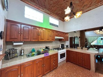 CASA EN VENTA, TEQUISQUIAPAN, QUERETARO.