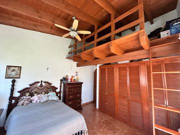 CASA EN VENTA, TEQUISQUIAPAN, QUERETARO.