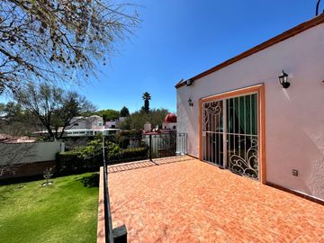 CASA EN VENTA, TEQUISQUIAPAN, QUERETARO.