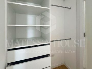 Se vende duplex en Av. Bielovucic Cavalier, N° 300 departamento 501, Chacarilla del Estanque, San Borja