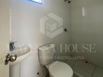Se vende duplex en Av. Bielovucic Cavalier, N° 300 departamento 501, Chacarilla del Estanque, San Borja