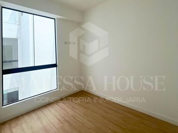 Se vende duplex en Av. Bielovucic Cavalier, N° 300 departamento 501, Chacarilla del Estanque, San Borja