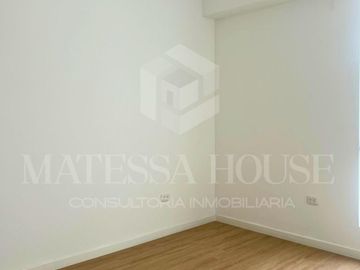 Se vende duplex en Av. Bielovucic Cavalier, N° 300 departamento 501, Chacarilla del Estanque, San Borja
